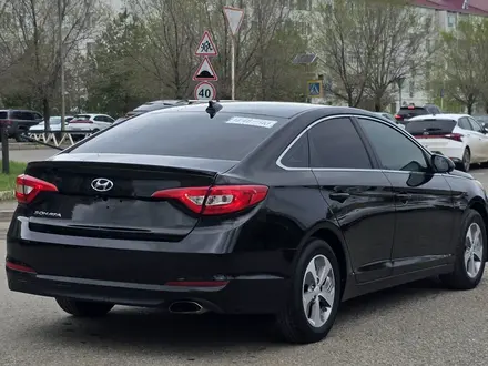 Hyundai Sonata 2015 года за 5 500 000 тг. в Уральск – фото 6