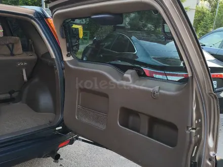 Honda CR-V 2002 года за 4 000 000 тг. в Алматы – фото 6