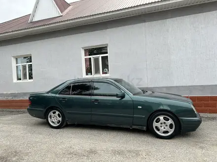 Mercedes-Benz E 280 1998 года за 3 999 999 тг. в Кызылорда – фото 2