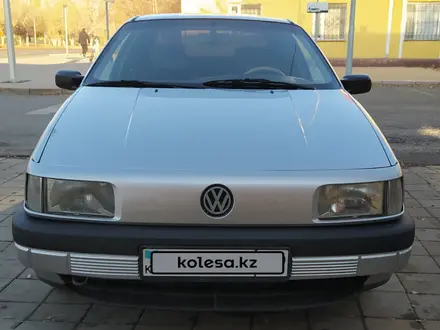 Volkswagen Passat 1990 года за 1 850 000 тг. в Караганда – фото 2