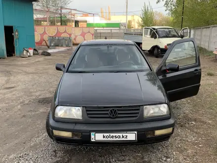 Volkswagen Vento 1993 года за 1 550 000 тг. в Павлодар – фото 12