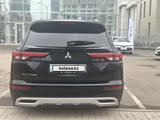 Mitsubishi Outlander 2022 года за 22 000 000 тг. в Алматы – фото 3