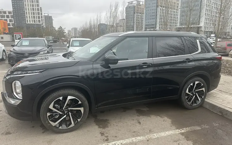 Mitsubishi Outlander 2022 года за 22 000 000 тг. в Алматы