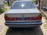 BMW 520 1993 года за 1 000 000 тг. в Алматы – фото 2
