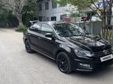 Volkswagen Polo 2015 года за 5 300 000 тг. в Астана