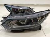 Фара Nissan Qashqai за 1 000 тг. в Астана