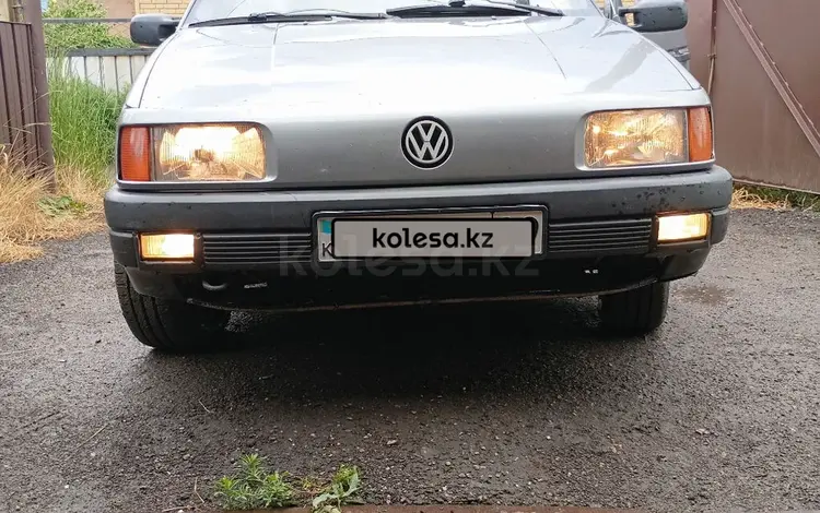 Volkswagen Passat 1991 годаүшін1 800 000 тг. в Караганда