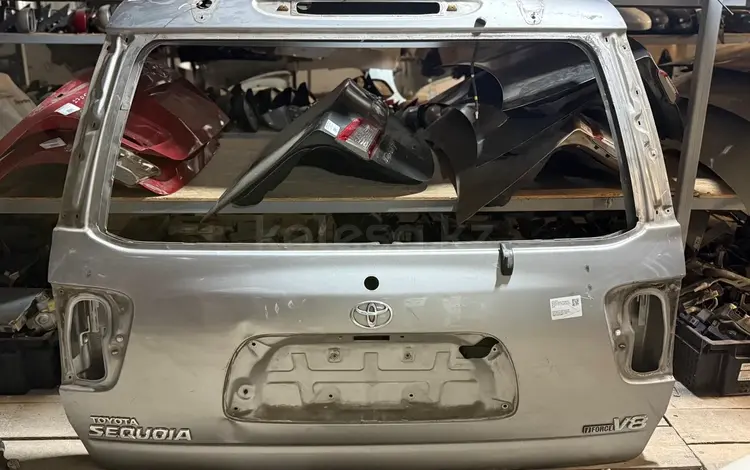 Крышка Багажника На Toyota Sequoia 2001-2007 за 100 000 тг. в Алматы