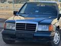 Mercedes-Benz E 220 1989 года за 650 000 тг. в Атырау – фото 10