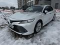 Toyota Camry 2019 года за 15 200 000 тг. в Астана