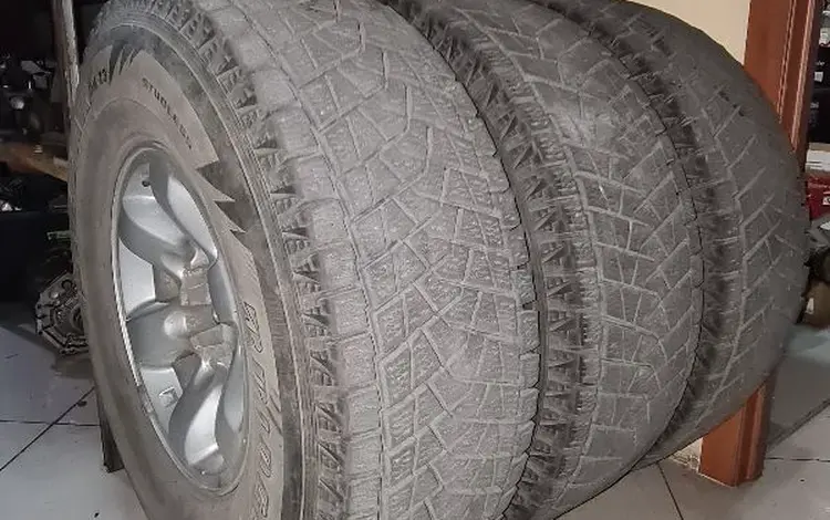 Шины Bridgestone blizzak dm-z3 за 380 000 тг. в Караганда