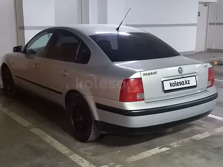 Volkswagen Passat 1998 года за 2 800 000 тг. в Астана – фото 11