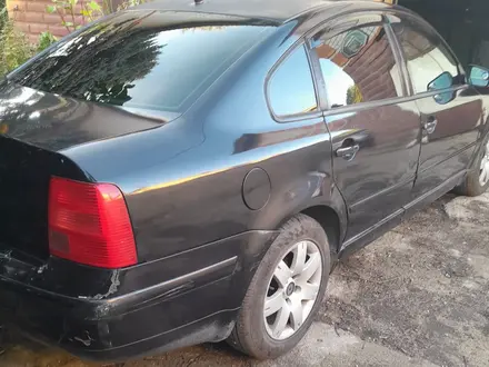 Volkswagen Passat 2000 года за 2 000 000 тг. в Астана – фото 9
