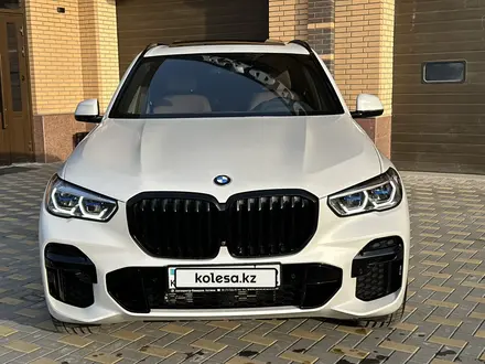 BMW X5 2022 года за 37 700 000 тг. в Алматы – фото 12