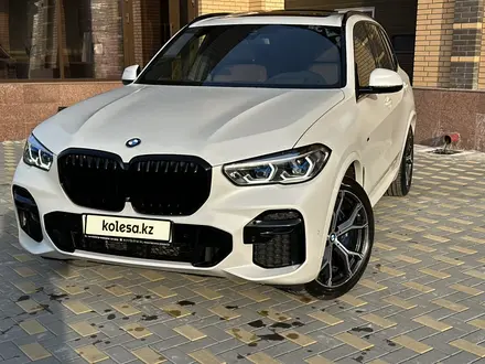 BMW X5 2022 года за 37 700 000 тг. в Алматы