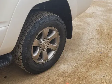 Toyota 4Runner 2003 года за 9 000 000 тг. в Актау – фото 17