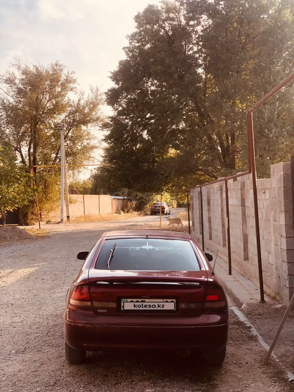 Мазда Cronos, 1992