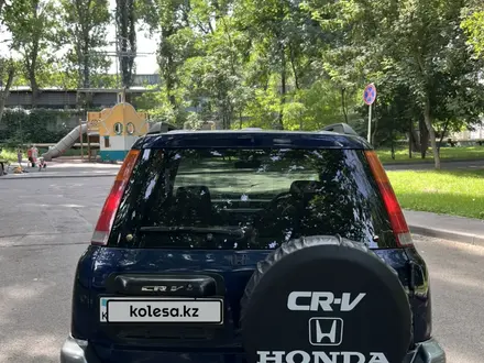 Honda CR-V 1997 года за 3 200 000 тг. в Алматы – фото 5
