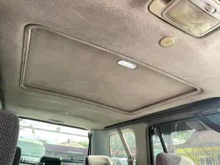 Honda CR-V 1997 года за 3 200 000 тг. в Алматы – фото 11