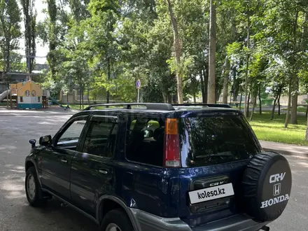 Honda CR-V 1997 года за 3 200 000 тг. в Алматы – фото 2