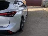 Toyota Highlander 2023 годаүшін27 000 000 тг. в Актау – фото 2