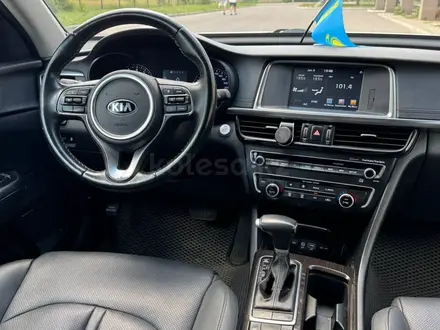 Kia K5 2018 года за 9 700 000 тг. в Астана – фото 8