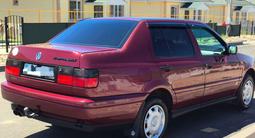 Volkswagen Vento 1997 года за 2 500 000 тг. в Талдыкорган – фото 2