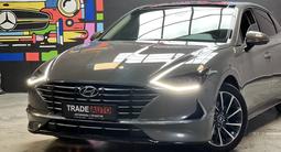 Hyundai Sonata 2022 года за 12 195 000 тг. в Алматы – фото 2