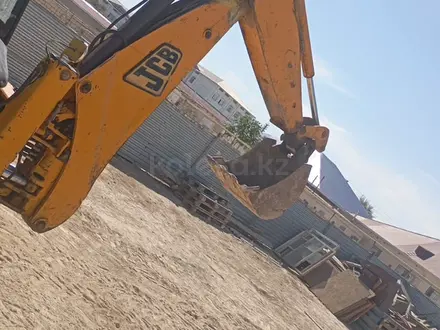 JCB  3CX 2004 года за 10 000 000 тг. в Актау – фото 9