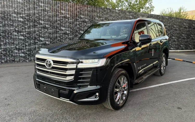 Toyota Land Cruiser 2026 годаүшін72 490 000 тг. в Шымкент