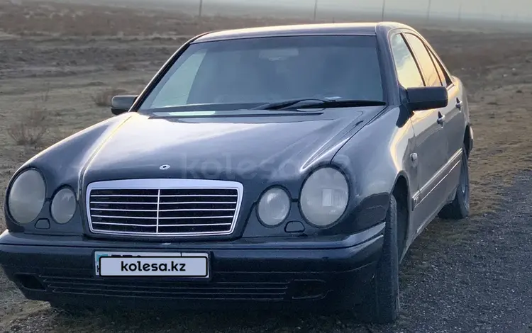 Mercedes-Benz E 230 1996 года за 2 600 000 тг. в Туркестан