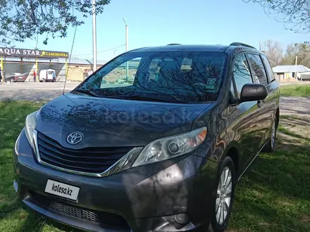 Toyota Sienna 2014 года за 5 700 000 тг. в Тараз – фото 2