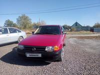 Opel Astra 1994 годаfor1 880 000 тг. в Караганда