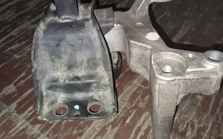 Подушка двигателя на Nissan Qashqai за 10 001 тг. в Алматы