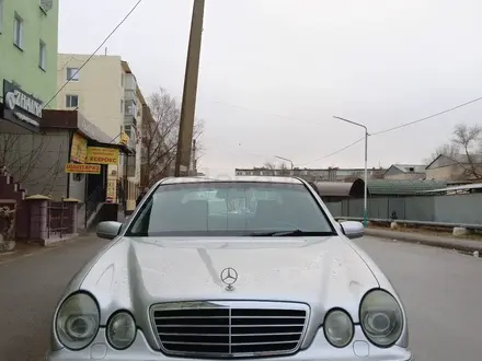 Mercedes-Benz E 320 1999 года за 4 000 000 тг. в Кызылорда