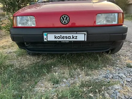 Volkswagen Passat 1990 года за 1 500 000 тг. в Шымкент – фото 12