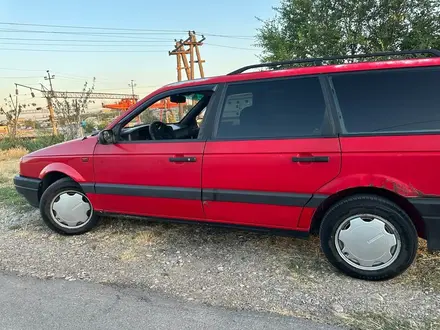 Volkswagen Passat 1990 года за 1 500 000 тг. в Шымкент – фото 16