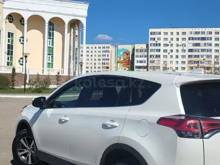Toyota RAV4 2016 года за 10 500 000 тг. в Кокшетау – фото 5