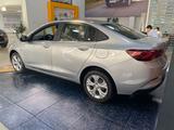 Chevrolet Onix 2024 годаfor9 290 000 тг. в Атырау – фото 3