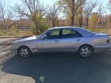 Mercedes-Benz E 270 2000 года за 2 000 000 тг. в Караганда – фото 4