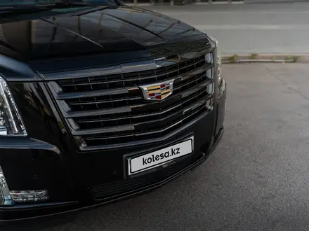 Cadillac Escalade 2020 года за 41 000 000 тг. в Алматы – фото 11