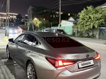 Lexus ES 250 2019 года за 20 000 000 тг. в Алматы – фото 8