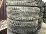 Зима 235/50/18 Yokohama за 105 000 тг. в Алматы