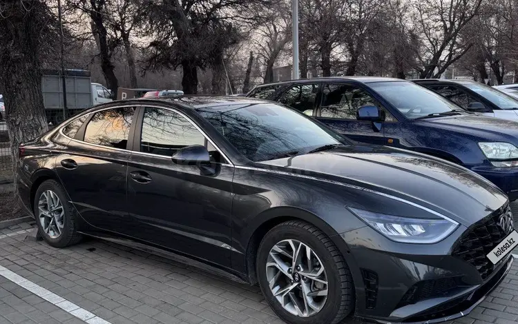 Hyundai Sonata 2022 года за 13 000 000 тг. в Алматы