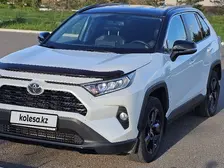 Toyota RAV4, 2021