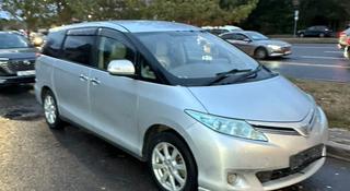 Toyota Estima 2010 года за 7 000 000 тг. в Астана