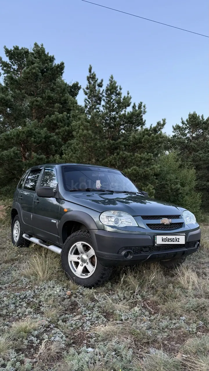 Chevrolet Niva, 2011