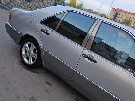 Mercedes-Benz S 300 1993 года за 3 899 666 тг. в Астана – фото 10