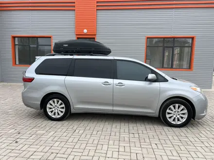 Toyota Sienna 2016 года за 14 500 000 тг. в Актобе