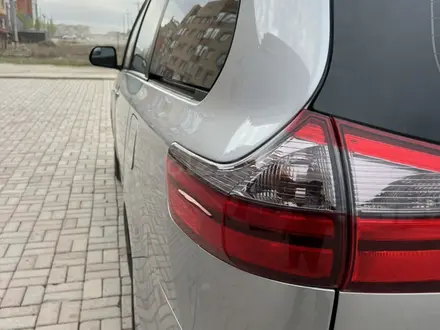 Toyota Sienna 2016 года за 14 500 000 тг. в Актобе – фото 5